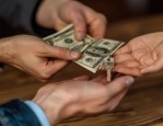 2025借钱软件哪个靠谱2025年惊掉下巴！归总​五个芝麻分577小额贷款